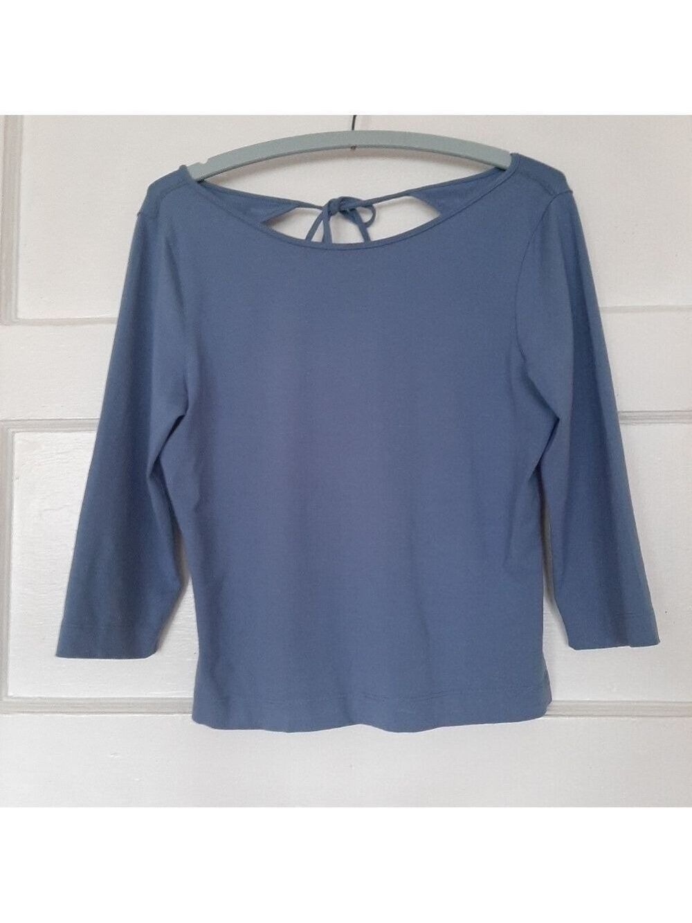 Three Dots Keyhole Tie Back 3/4 Sleeve Ballet Scoop Neck Top